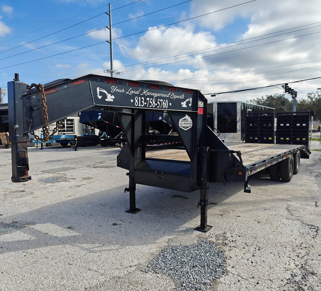 Used 8.5x25 Big Tex Flatbed Gooseneck Trailer